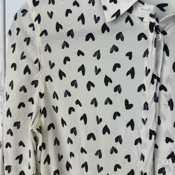 Zara White and Black Casual Button Down Shirt with Heart Print - Picture 4 of 8